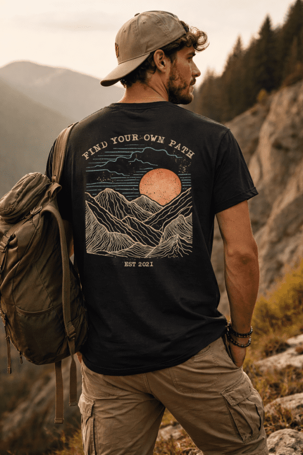 T-Shirt „Find Your Path“